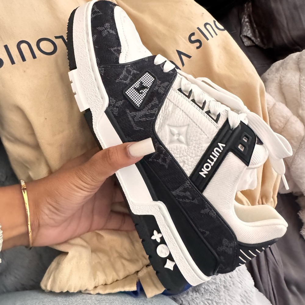 Louis Vuitton Men's Black and White Sneakers